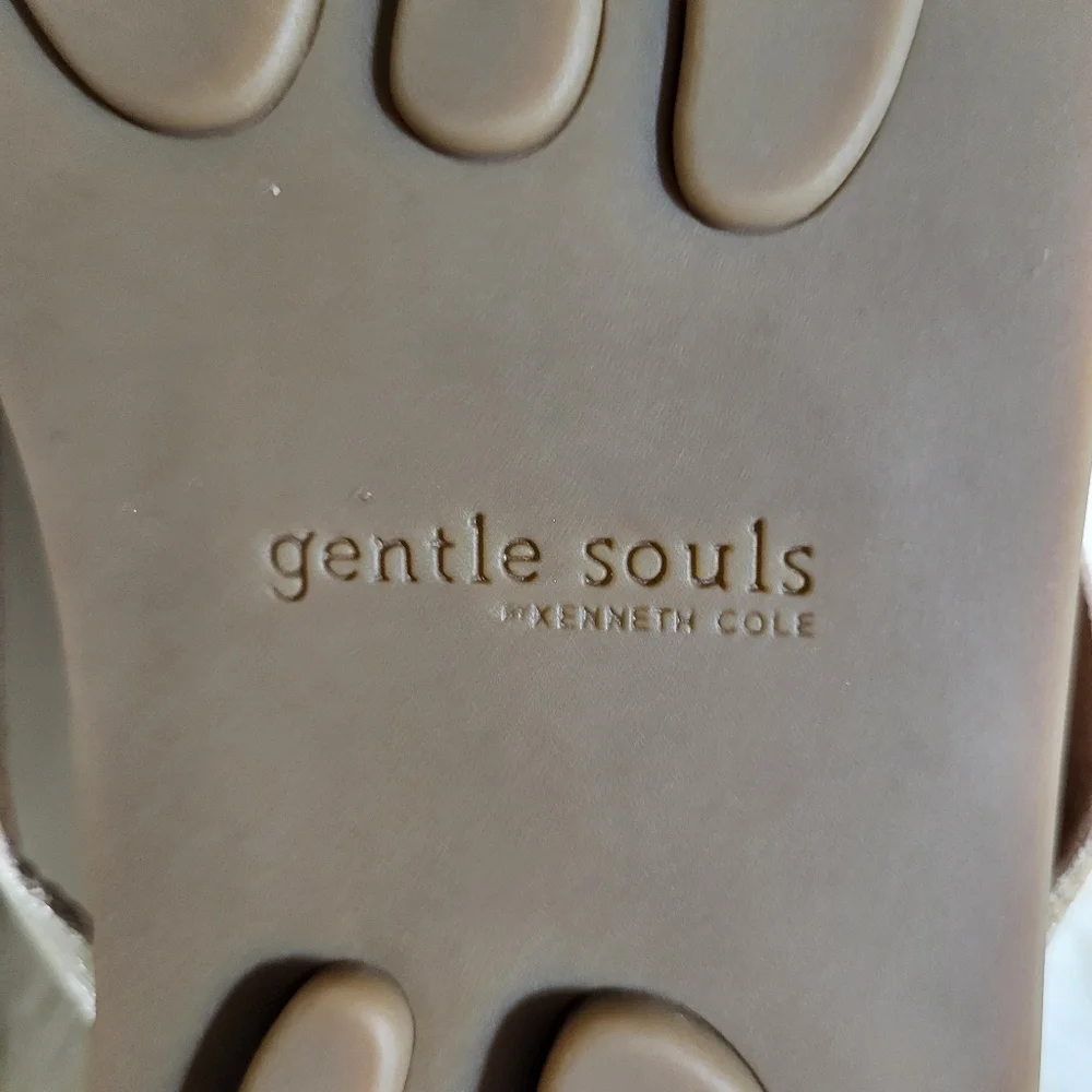 Gentle Souls By Kenneth Cole Laniey Leather Slip-On Sandals Size 9 - Picture 10 of 10